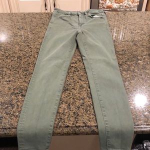 Army green HIGH waisted pants